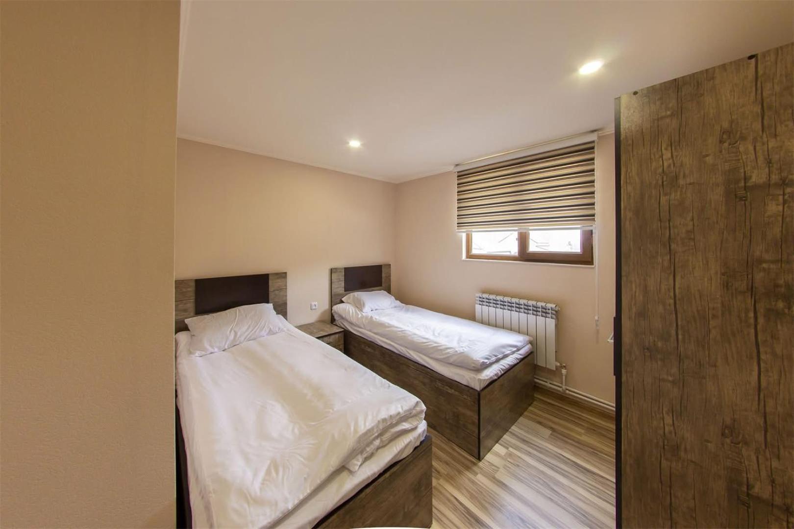 Tsaghkadzor Inn Hotel Eksteriør billede
